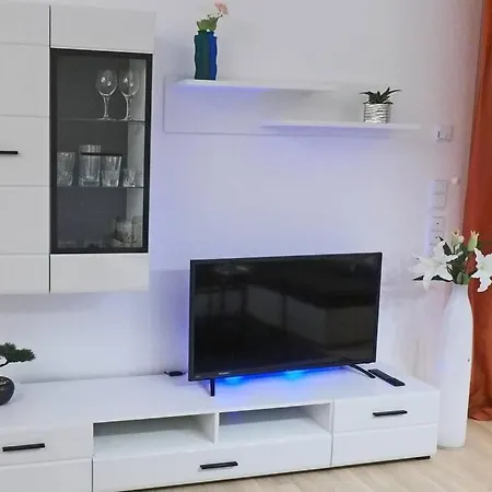 아파트 Zentrum Von - Stylische Gartenwohnung *